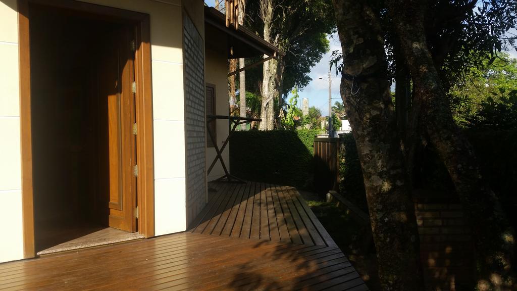Casa Da Marcia - Guarda Do Embau Villa Exterior photo