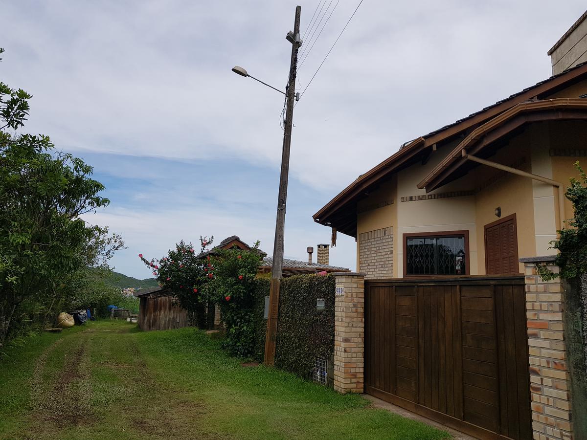 Casa Da Marcia - Guarda Do Embau Villa Exterior photo
